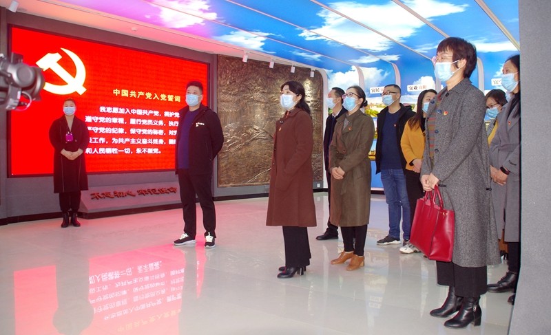 01.jpg